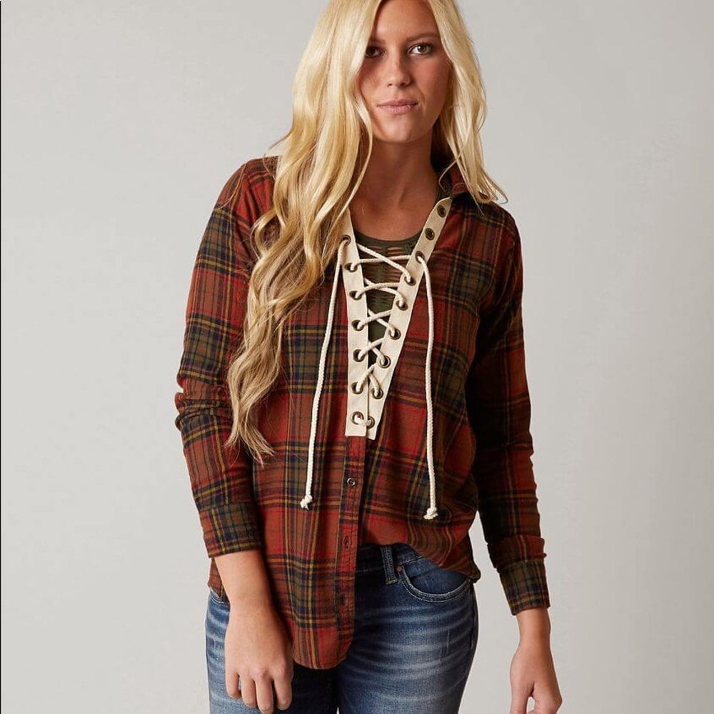 NWT flannel buckle gimmicks